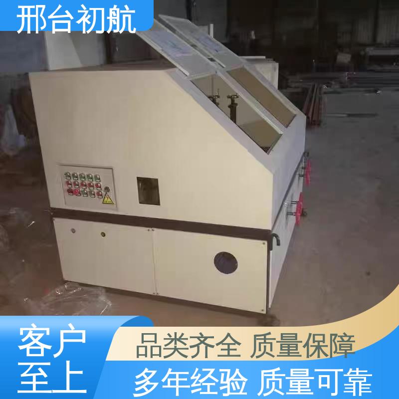 初航机械 四面方管抛光机 拥有体积小 传动可靠 占地面小 操作简单 