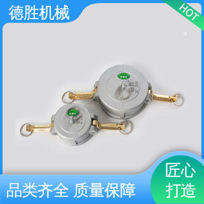 德胜石油机械 双阴端 洒水车 保护环境 品种多样 保质保量
