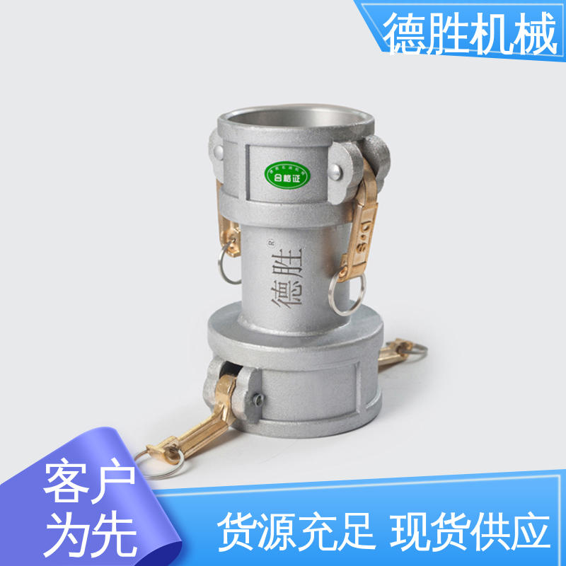 德胜石油机械 多年经验 长期供应 封盖 节省时间 液罐车