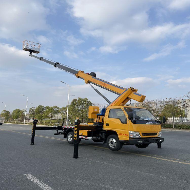 高空作业车27米 蓝牌30米广告安装车 程力新车供应