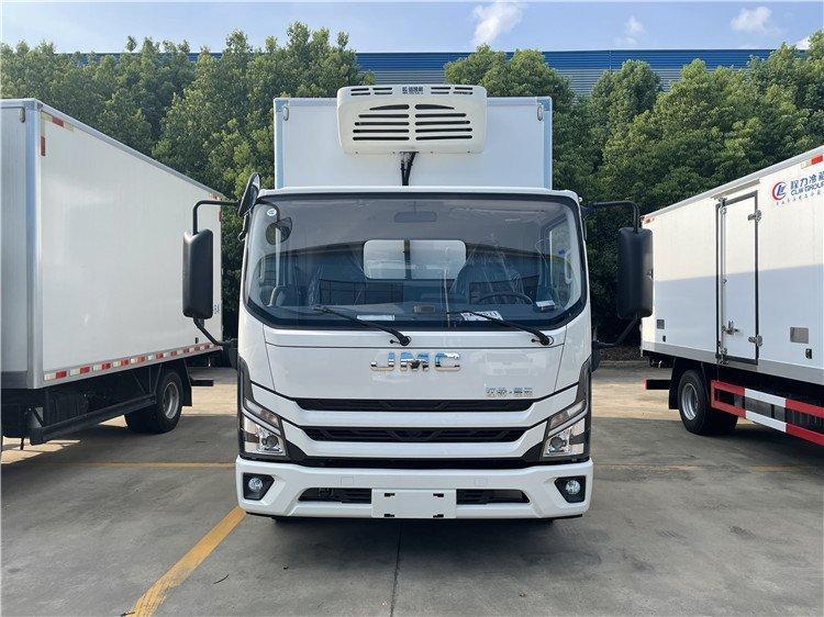 江铃新凯运宽体冷藏车 3.0L腾豹163马力 4米2厢式保温冷链车