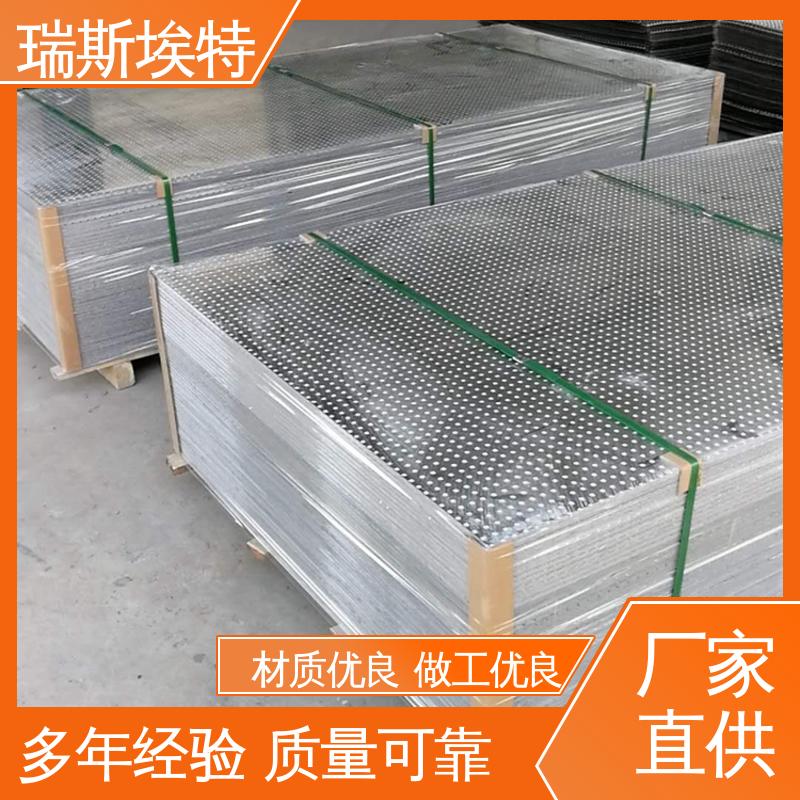 瑞斯金特 片状抗冲击 轻质防潮不脱落 纤维水泥复合钢板 按需定制