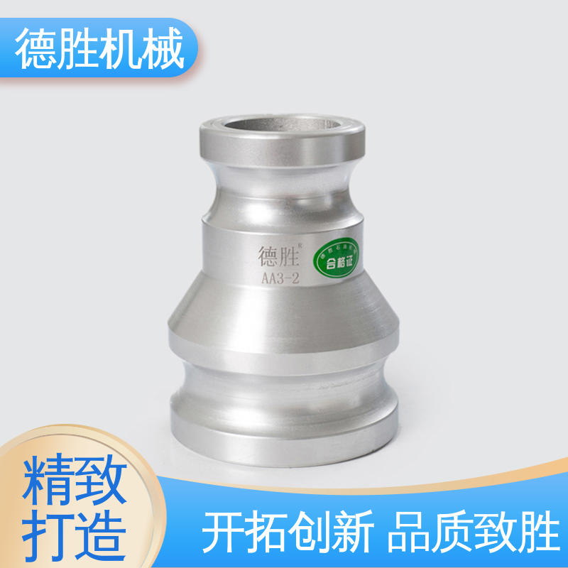 液罐车 多年经验 长期供应 双阴端 节省时间 德胜石油机械