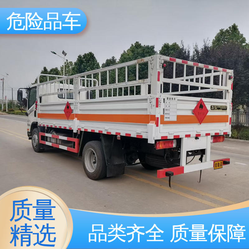氯化铜厢式运输车 密封防火阻燃性好 小三轴 盐酸槽罐车 福田奥铃
