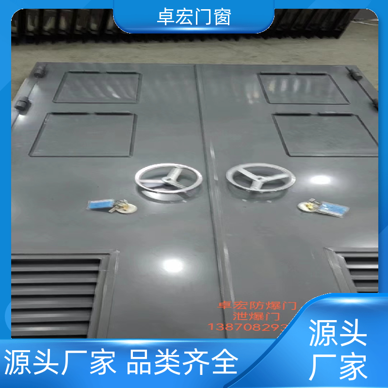 卓宏门窗公共场所乙级防火门隔热阻燃消防通道门厂家供应