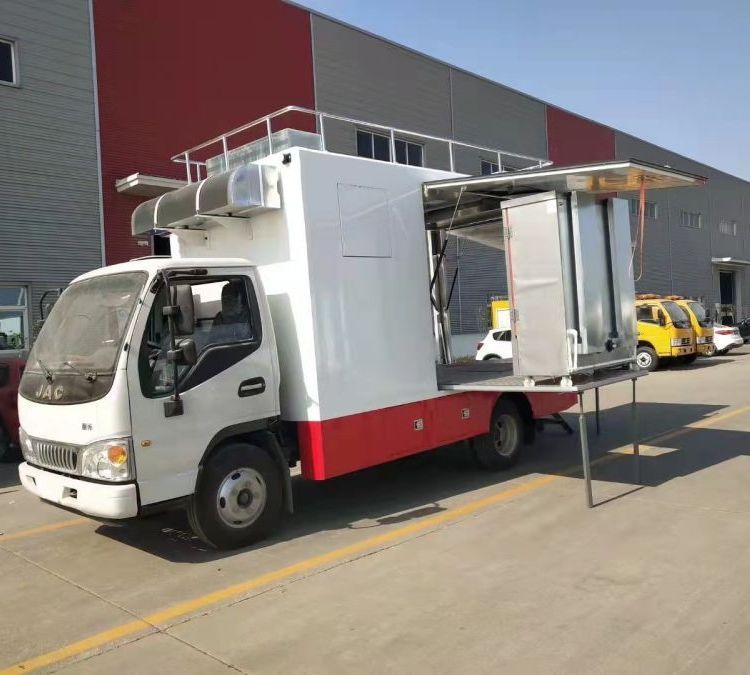 江淮流动宴席车可扩展下乡包席餐车 移动酒席炊事厨房车