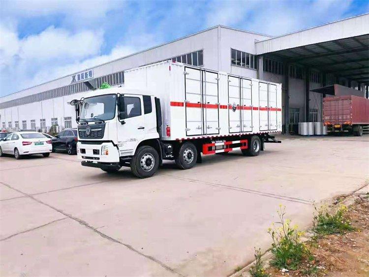 东风天龙危险品车 9.6米运输危险品 1-9车厢式货车