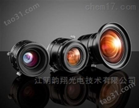 适用于 1.1 传感器的紧凑型定焦镜头