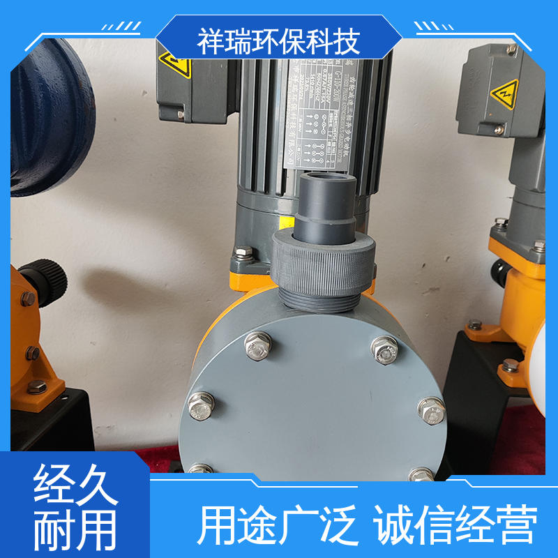 米德瑞 XR型 隔膜泵 结构紧凑 重量轻 调节直观清晰