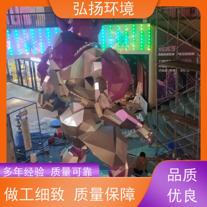 弘扬 市政工程 无中间商 工艺成熟 造景逼真 现代人物玻璃钢雕塑