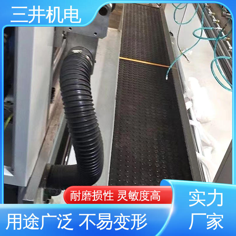 三井 压敏式安全地毯 经久耐用 不易变形 防水 高拉伸性