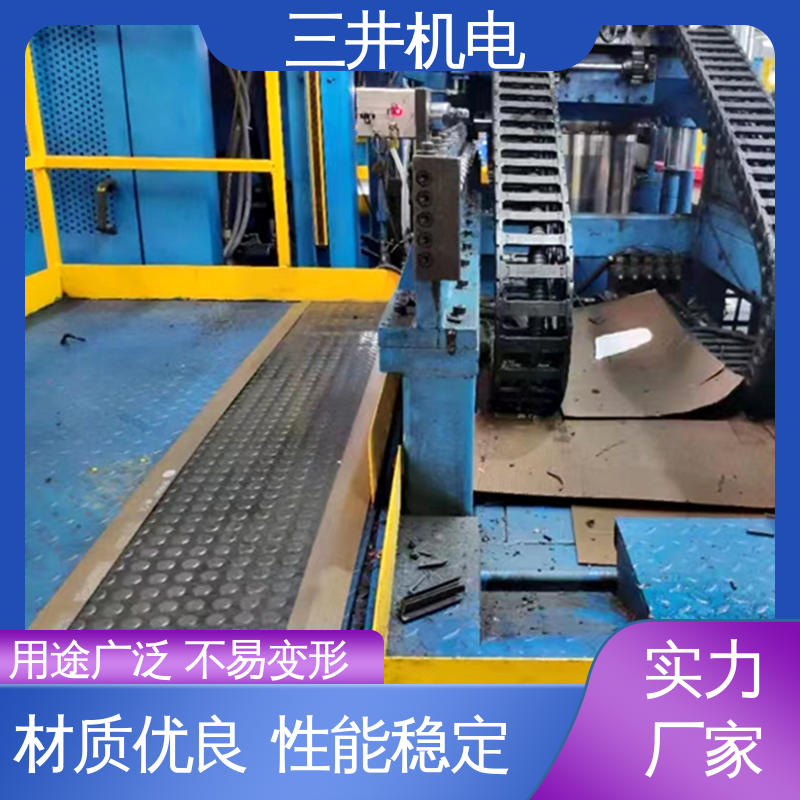 三井 压敏安全地毯 安装方便 自由拼接 抗碾压 耐穿刺