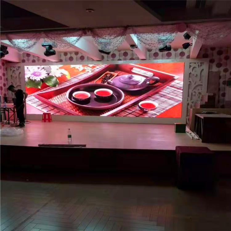 Q2.5pro高刷4K显示屏明锐度好无鬼影无框或流行超窄边