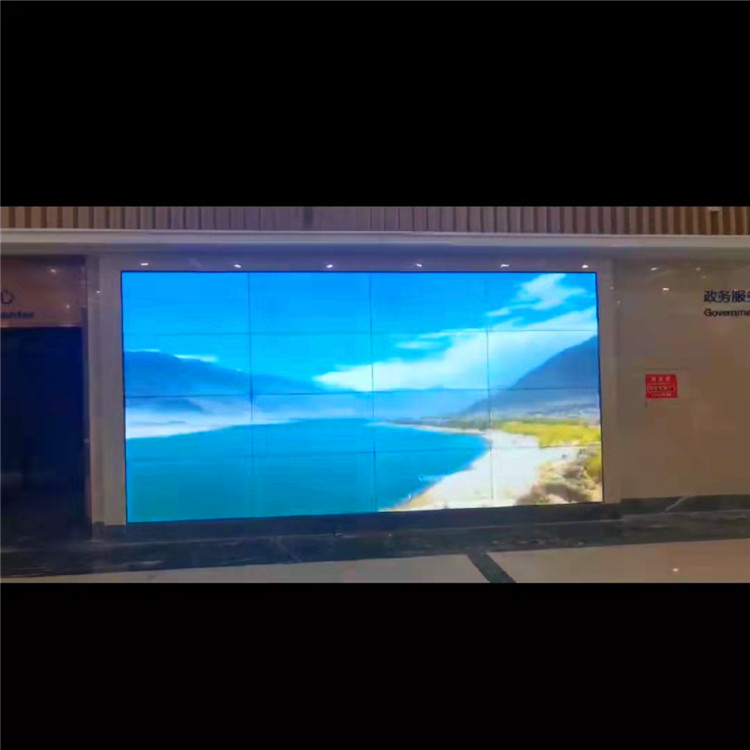 兴/化46/49/55寸LCD拼功能多反应快寿命长性能稳定