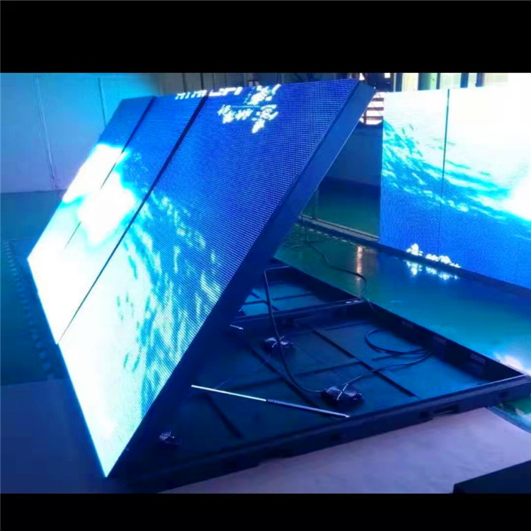 室外全彩LED显示屏工防水翻盖箱尺寸任意定制外墙安装灵活轻巧