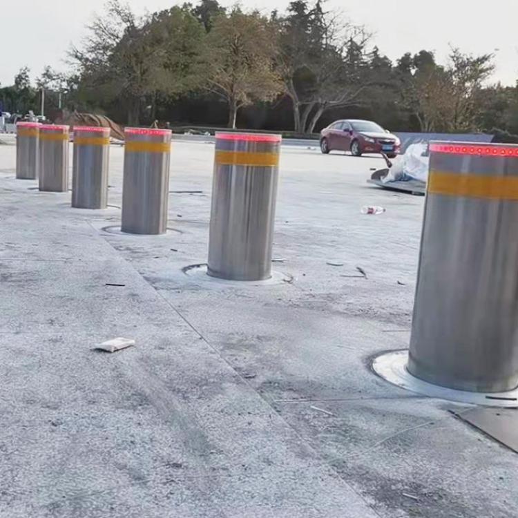 遥控升降柱路障路桩地学校景区医院街道 供电电源220V 90KG左右kg