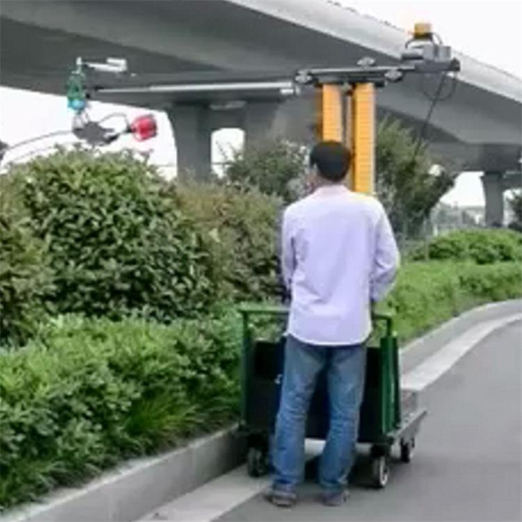 中拓 公路车载绿篱修剪车 树枝修剪机 隔离带绿篱机