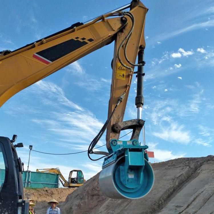 中拓滚筒夯实机 电动打夯机 公路改造夯实设备