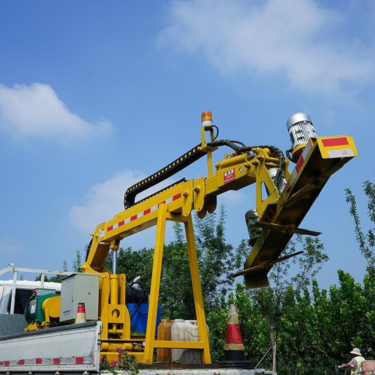 中拓RY-866高速公路绿篱修剪机 高空树枝修剪车 车载式