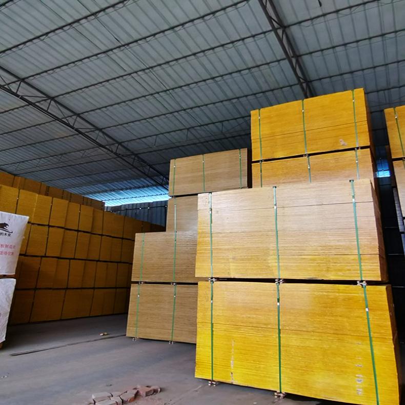 建筑工程白松 1.2cm厚九层小红建筑模板 质量可 怪兽木业