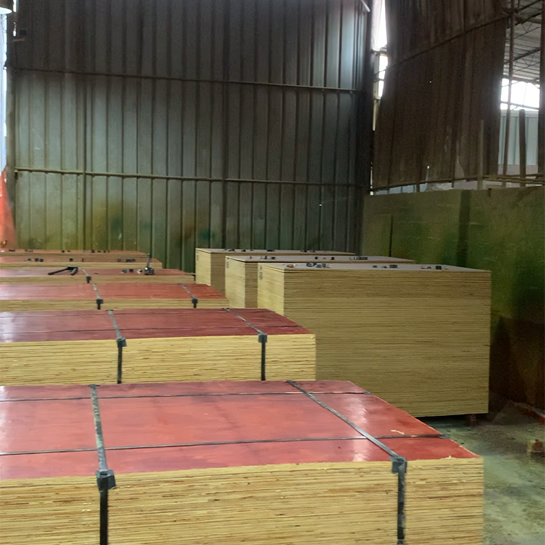工程用建筑用模板 36尺1830*915mm小红板 厚度可定制 紫豹木业