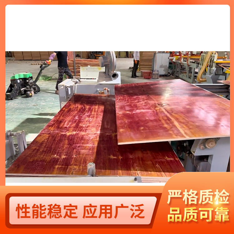 层次分明工地建筑模板厂 灰狼木业批发，附近工地都在用它