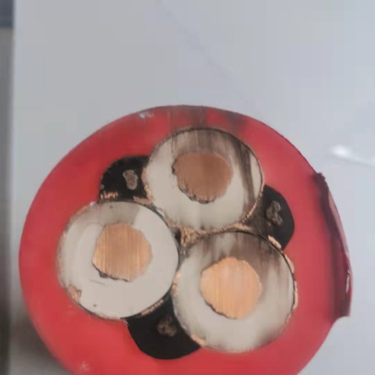 银顺品牌UGF10KV高压电缆 3*95+1*35紫铜线芯国标外径