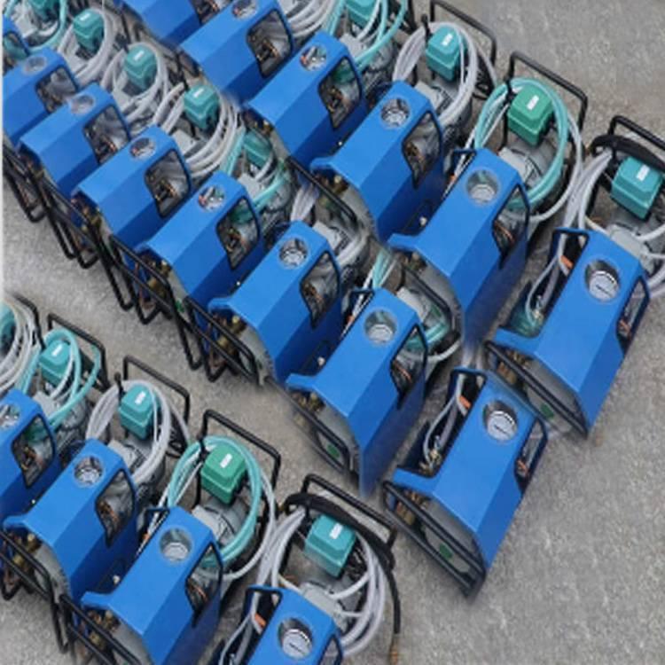 微型LB-7X10电动试压泵用在硫化打压 单缸柱塞试压电动泵