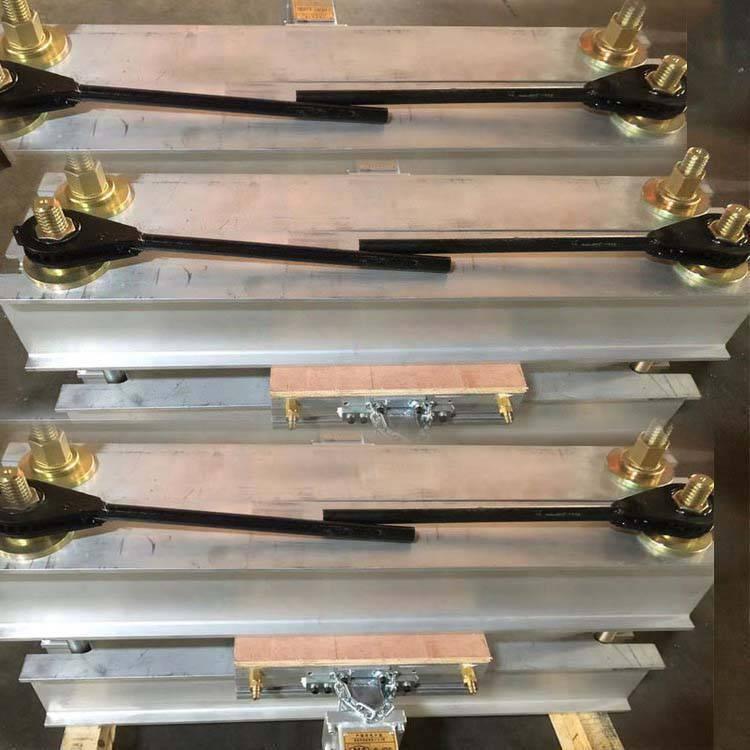 BJQ电热式皮带修补机（器）是输送机械胶带修补的常用设备