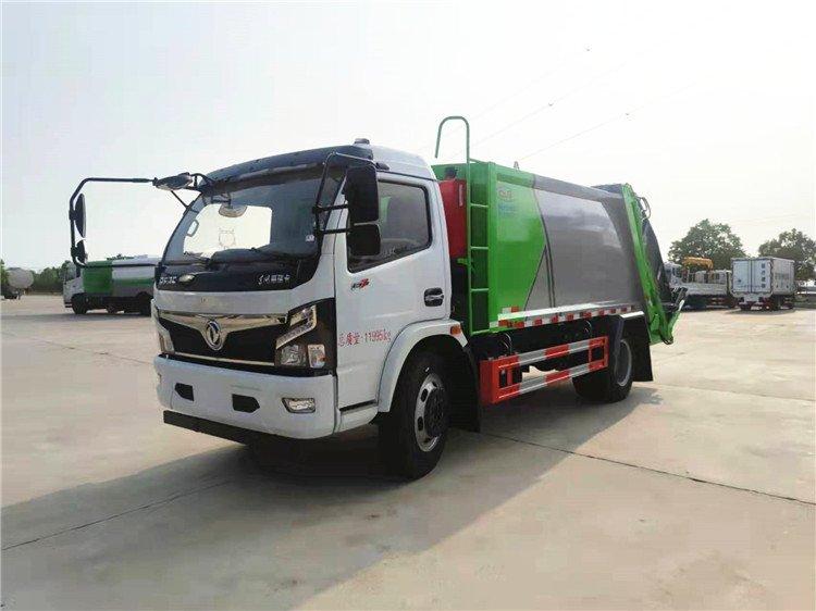 东风福瑞卡F7压缩垃圾车 9方容积 可挂120/240L垃圾桶 6吨垃圾清运