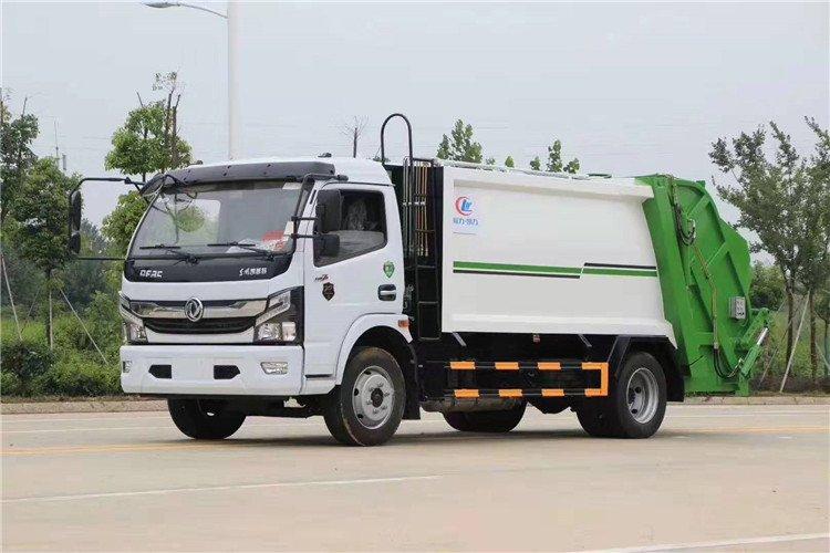 国六东风福瑞卡9方压缩垃圾车 可装5-6吨生活垃圾 城市垃圾清运车