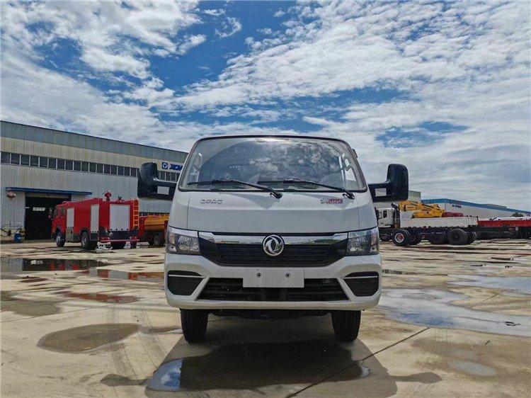 东风途逸蓝牌压缩垃圾车 进地下室专用垃圾清运车 3吨垃圾运输车