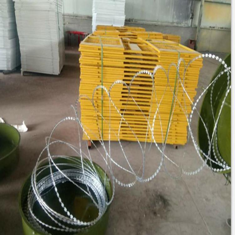 天恒博达封控阻隔网 阻隔网塔式刀片 阻车路障