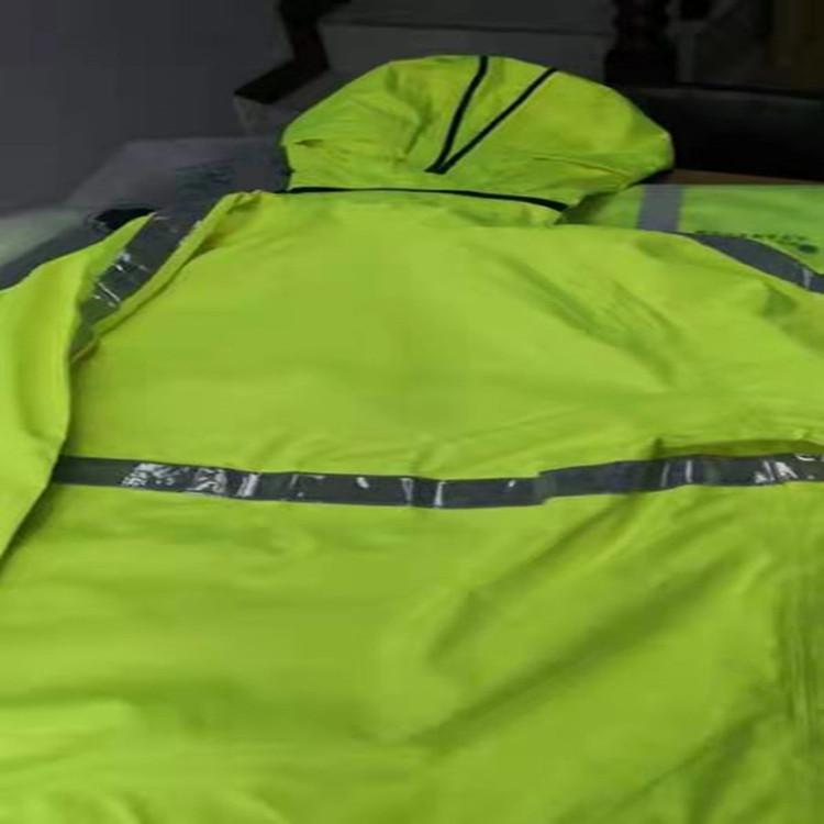 天恒博达带反光条分体雨衣 防护服
