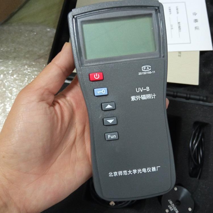 UV-B单通道紫外辐照计光谱及角度特性经严格校正