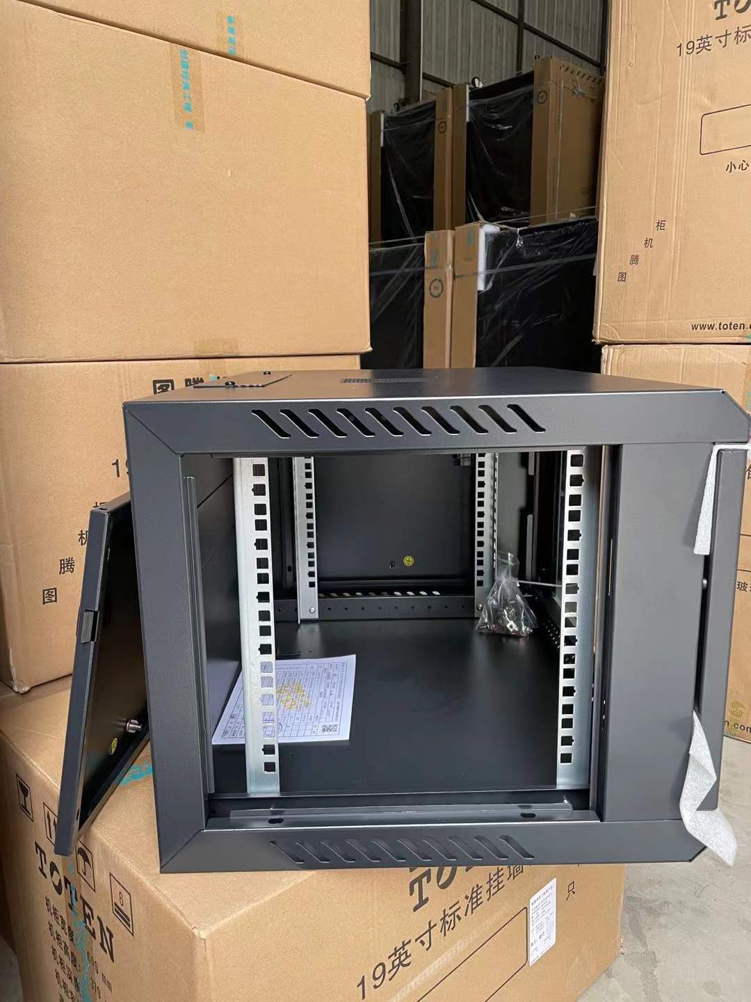 机柜定制众图机柜厂 厂家现货 图腾/金盾 5年超长质保 600宽450深黑色白色