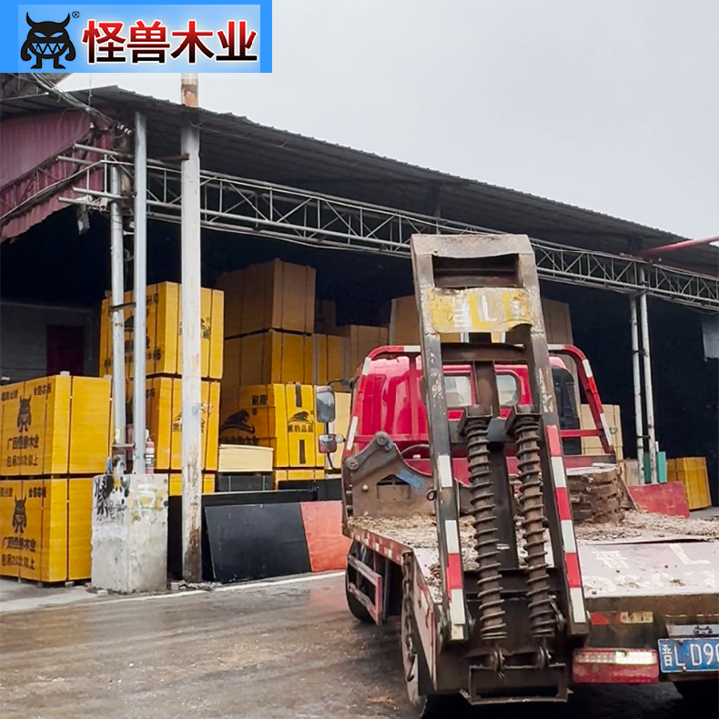 可定制 建筑红模板可出口外贸 木板7-11层怪兽木业近 全国可发
