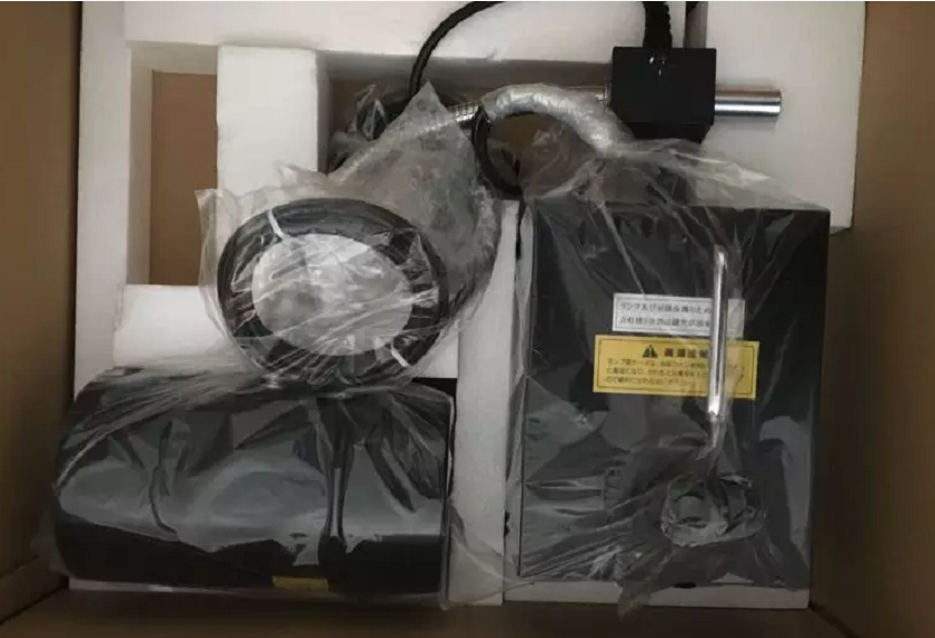 日本AITEC艾泰克LSP103 * 110-158W聚光灯照明
