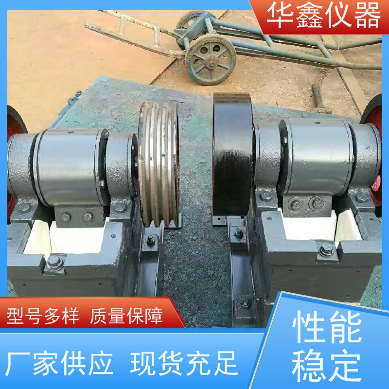 EP-150x125碳化钨颚式破碎机 颚板材质可选用氧化锆高铬钢