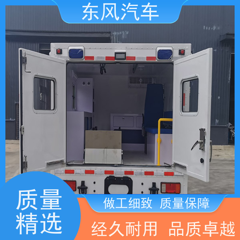 东风四驱越野车 乌尼莫克指挥车 超大离地间隙 超强承载能力