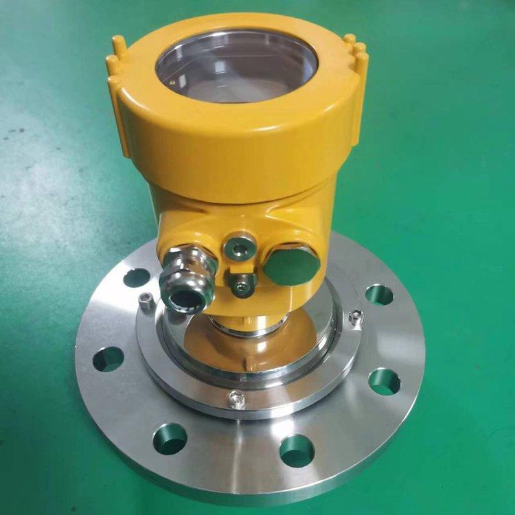 CPLW53-07F液碱储存罐用 雷达物位计DN100法兰式安装