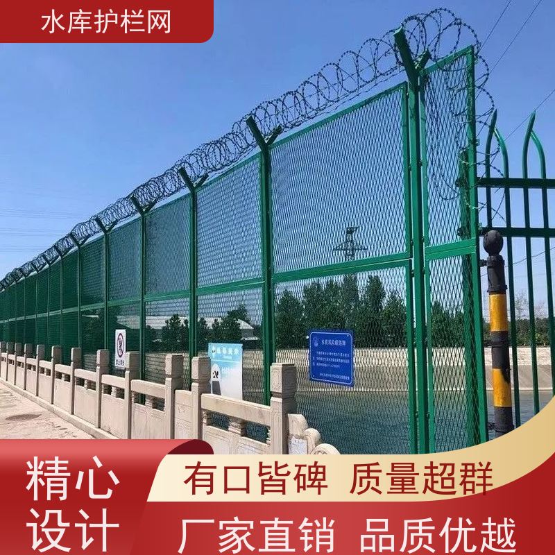 高速公路围栏网河道铁丝网运河北岸隔离栅饮用水一级保护区围网