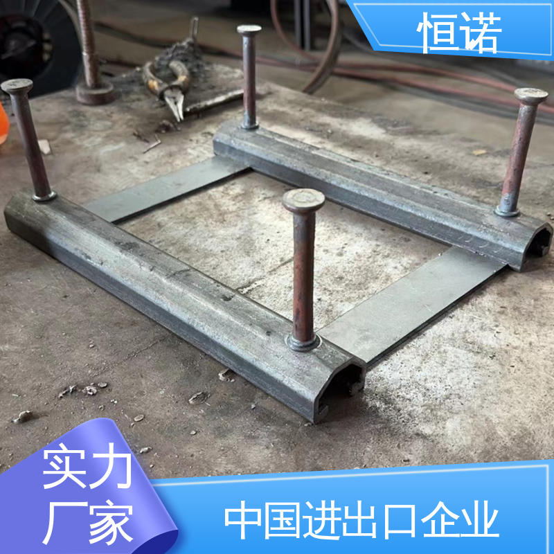 恒诺 来图加工 生产厂家 防腐性好 桥墩V型预埋槽道