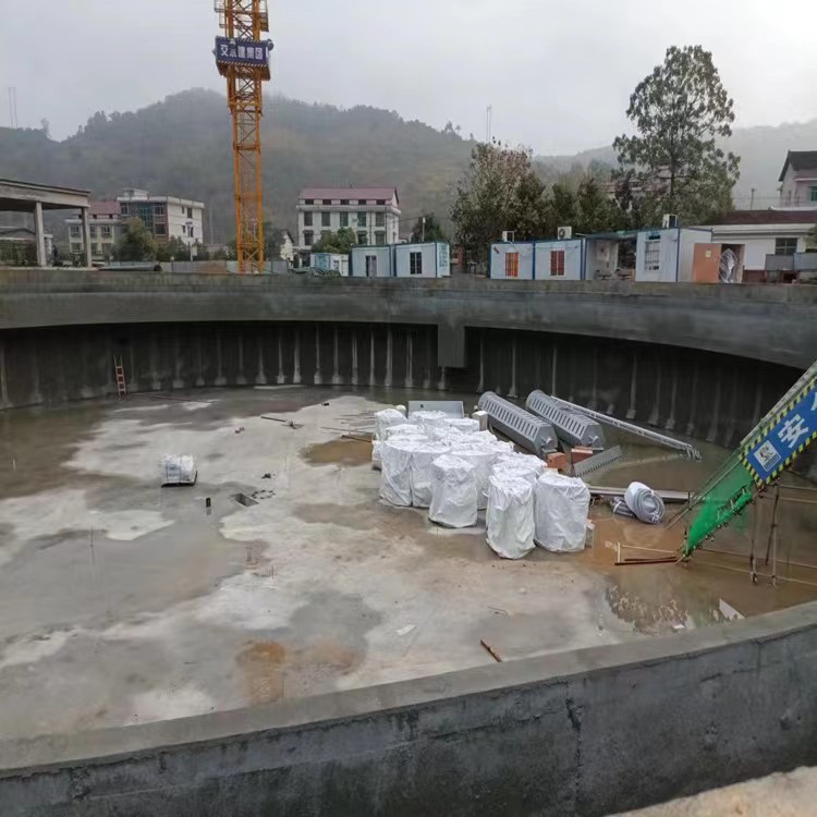 厂区大面积防水工程承包 卷材铺设 房屋地下室防水补漏材料