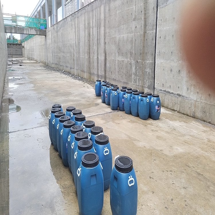 房屋渗漏墙身发霉 屋面防水堵漏厂房翻新包工包料