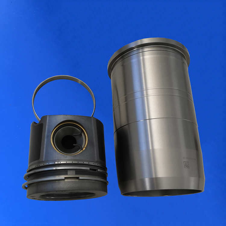 奔驰重卡配件供应商 奔驰重卡欧四活塞四配套