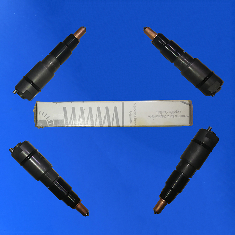 奔驰卡车配件供应商 奔驰卡车喷油器