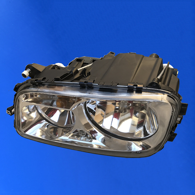 梅赛德斯奔驰卡车配件 外观配件