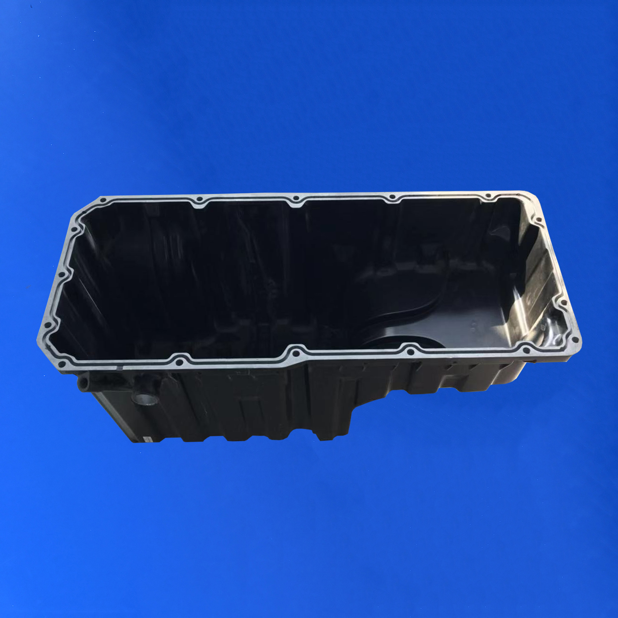 中联重科泵车配件 OM502油底壳 