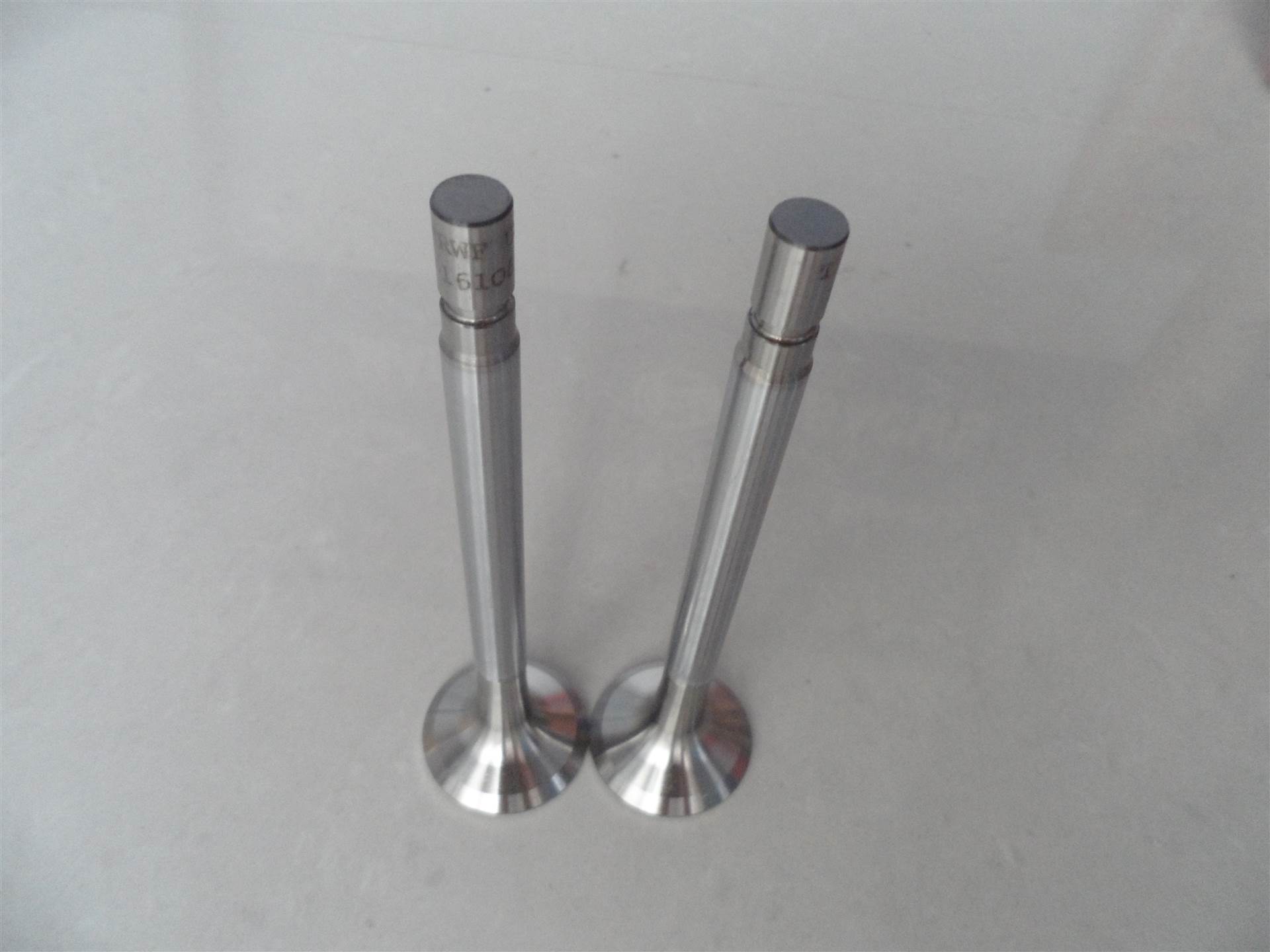 成都泵车配件 成都奔驰泵车气门